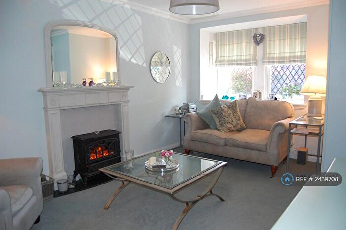 2 Bedroom Terraced House To Rent In Stair Park, Edinburgh, EH12