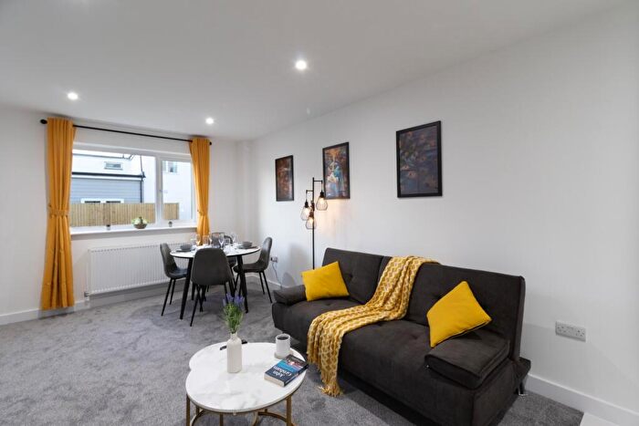 1 Bedroom Flat To Rent In Whitworth Close, Gosport, PO12