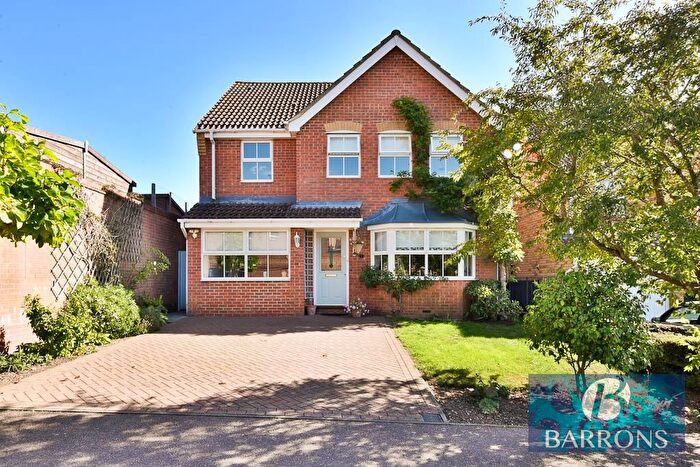 4 Bedroom Detached House For Sale In Markham Road, West Cheshunt, EN7