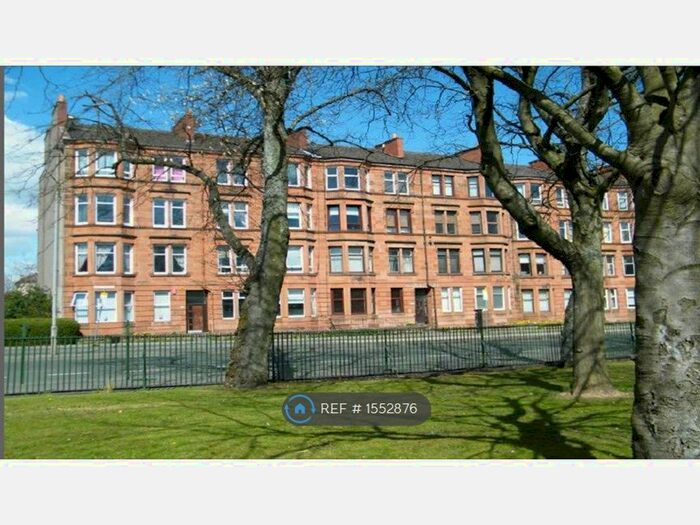 3 Bedroom Flat To Rent In Paisley Road West, Glasgow, G52