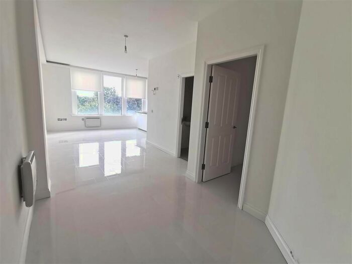 1 Bedroom Flat For Sale In Park Road, Hartlepool TS24