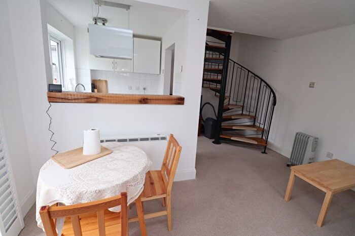 1 Bedroom Detached House To Rent In Langdale Drive, Highwoods, CO4