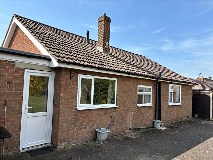 3 Bedroom Bungalow To Rent In Mowbray Road, Northallerton, North Yorkshire, DL6
