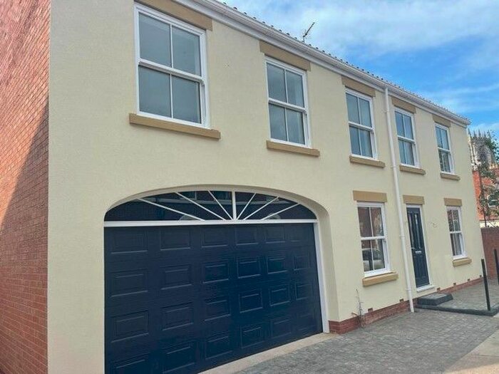 5 Bedroom Detached House To Rent In Wood Lane, Beverley, HU17