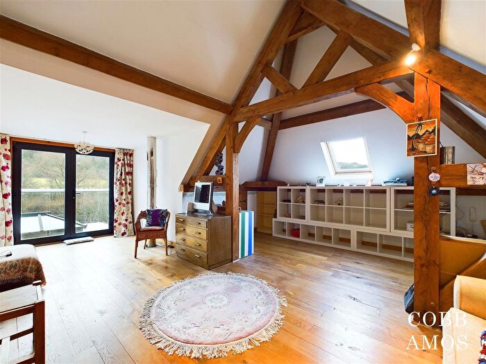 4 Bedroom Detached House For Sale In Gladestry, Kington, HR5