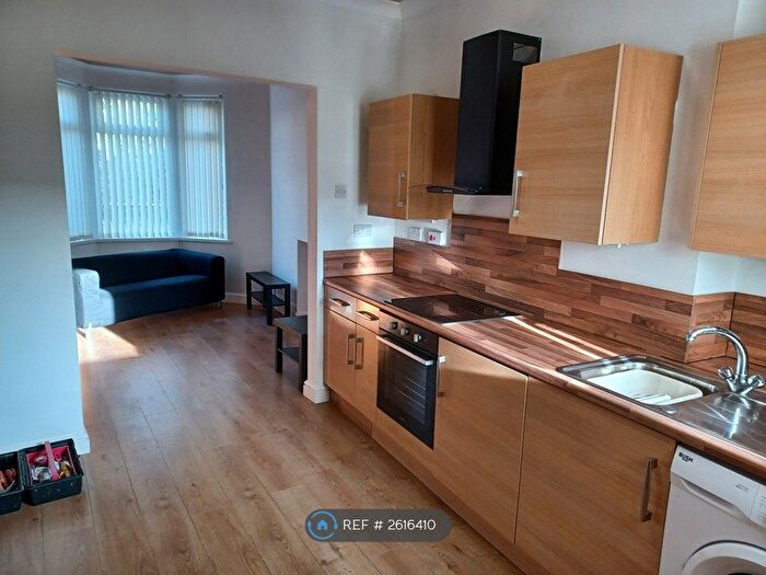 1 Bedroom Flat To Rent In Blackwier Terrace, Cardiff, CF10