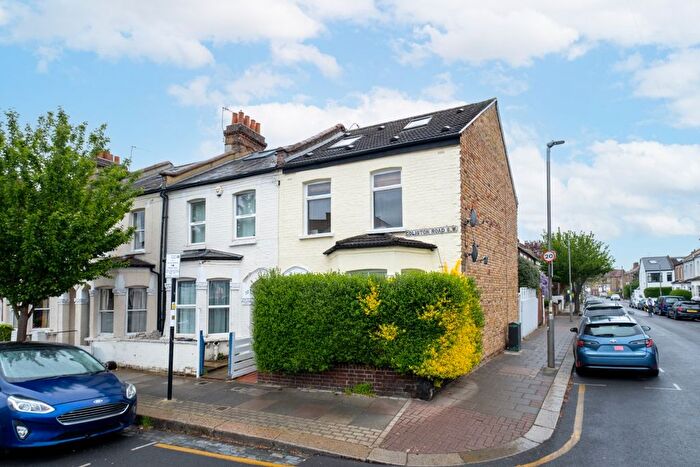 2 Bedroom Maisonette To Rent In Coliston Road, London, SW18