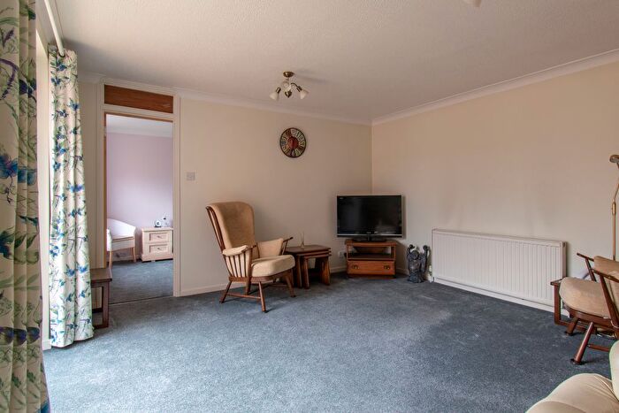 2 Bedroom Detached Bungalow For Sale In Chilcombe Way, Lower Earley, Reading, RG6