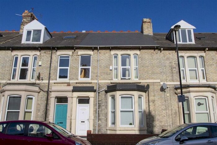 5 Bedroom Terraced House To Rent In Devonshire Place, Newcastle Upon Tyne, NE2
