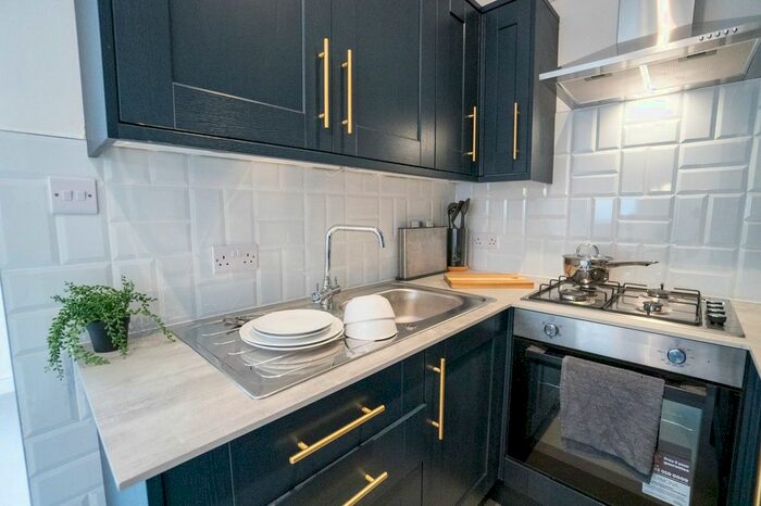 4 Bedroom Terraced House To Rent In Lancaster Place, Leicester, LE1