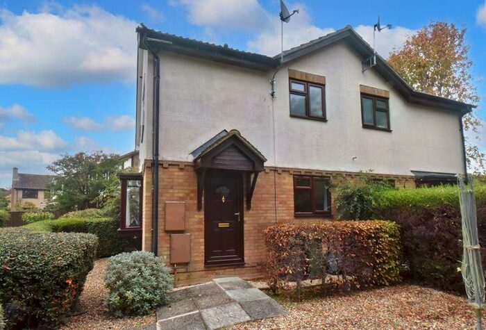 1 Bedroom Semi-Detached House To Rent In Petersfield Close, Chineham, RG24