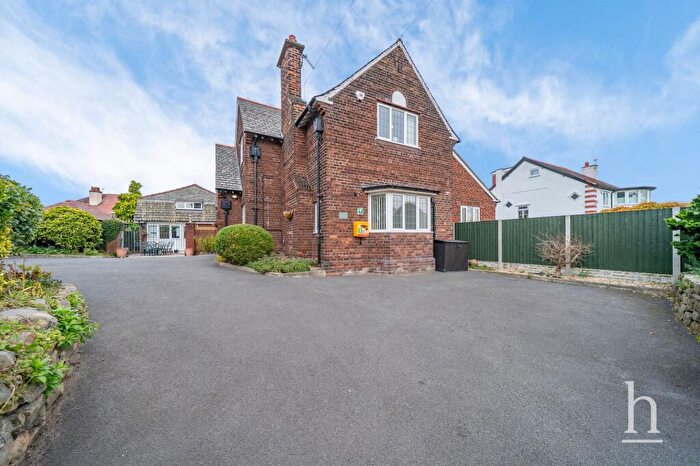 8 Bedroom Detached House For Sale In Ashburton Road, Prenton, CH43