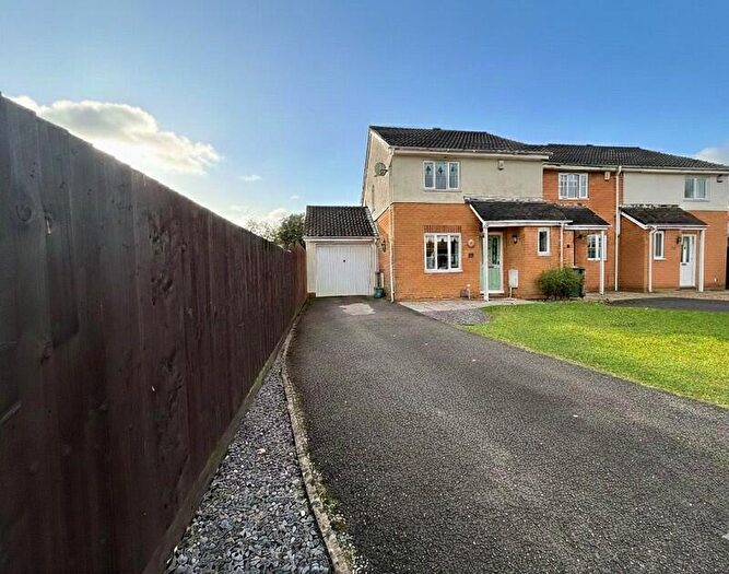 3 Bedroom End Of Terrace House For Sale In Dol Y Llan, Miskin, Pontyclun, Rhondda Cynon Taff., CF72