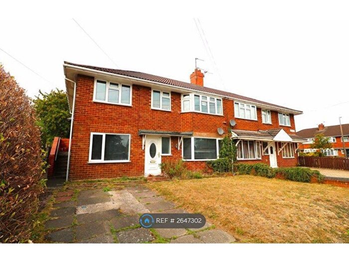 2 Bedroom Maisonette To Rent In Daley Road, Bilston, WV14
