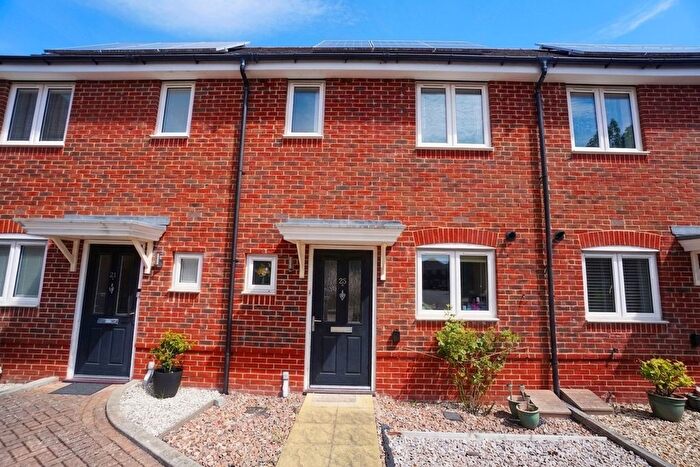2 Bedroom Terraced House For Sale In Kingswood Park, High Wycombe, HP13