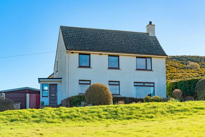 4 Bedroom Detached House For Sale In Rathillet, Rathillet, KY15