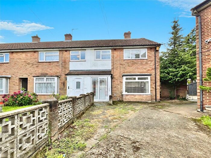 3 Bedroom End Terrace House For Sale In Lynden Way, Swanley, Kent, BR8