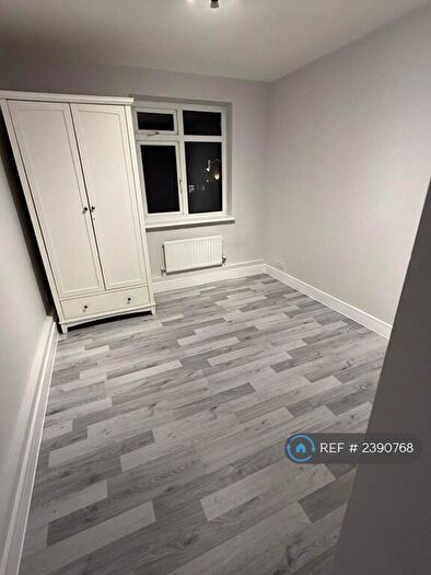 1 Bedroom Flat To Rent In Kingston Court, London, HA3