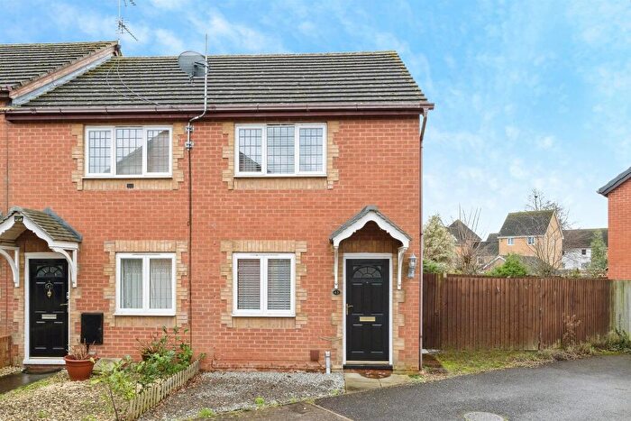 2 Bedroom Semi-Detached House For Sale In Lornas Field, Hampton Hargate, Peterborough, PE7