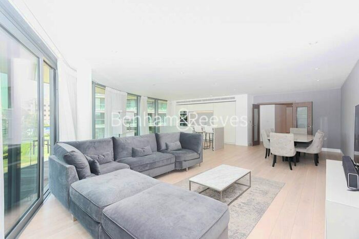 3 Bedroom Flat To Rent In Parr's Way, Hammersmith, W6