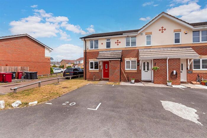2 Bedroom End Of Terrace House For Sale In Palace Close, Cippenham, SL1