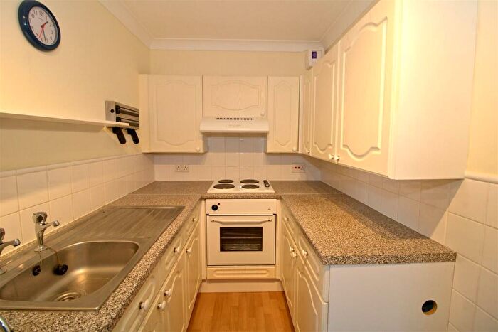2 Bedroom Retirement Property For Sale In Homeshore House, Sutton Road, Seaford, BN25