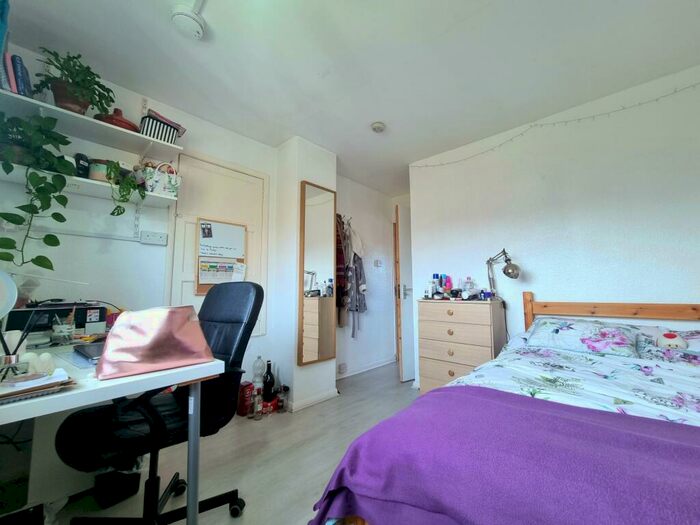 1 Bedroom Apartment To Rent In Ashby Crescent, Loughborough, LE11