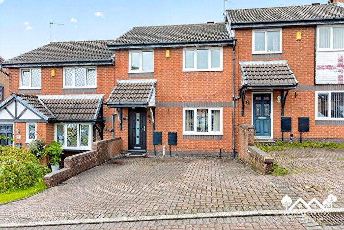 3 Bedroom Terraced House For Sale In Heys Court, Blackburn, BB2