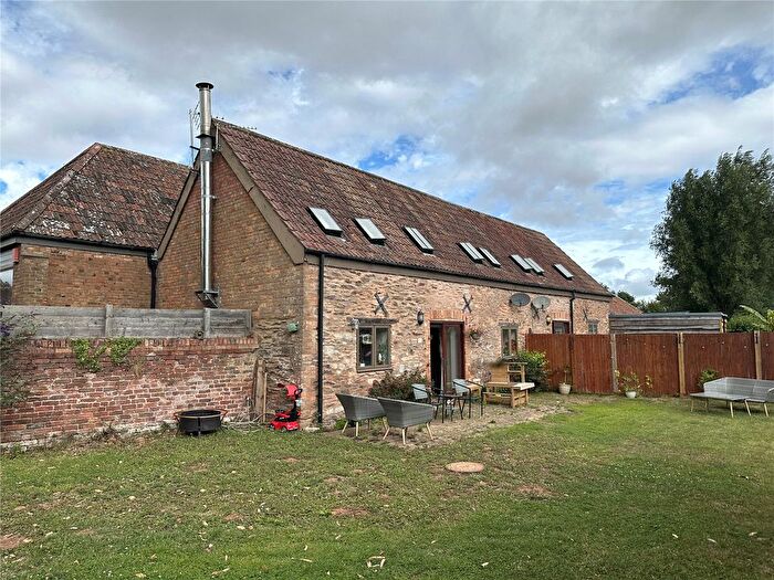3 Bedroom Terraced House To Rent In Fordgate, Bridgwater, Somerset, TA7