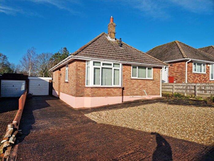 2 Bedroom Detached Bungalow For Sale In April Close, Exmouth, EX8