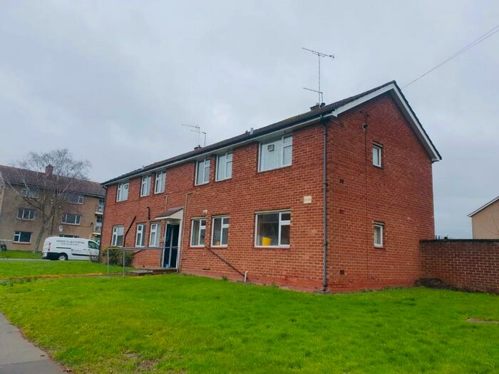 1 Bedroom Flat To Rent In Charminster Drive, Styvechale, Coventry, West Midlands, CV3