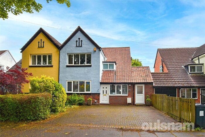 4 Bedroom Detached House For Sale In Barn Lane, Moseley, Birmingham, West Midlands, B13