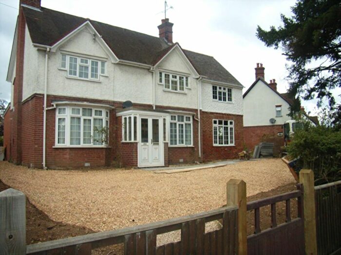 1 Bedroom Flat To Rent In Wokingham Road, Reading, Berkshire, RG6