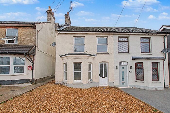 4 Bedroom Semi-Detached House For Sale In Sea View Road, Parkstone, BH12