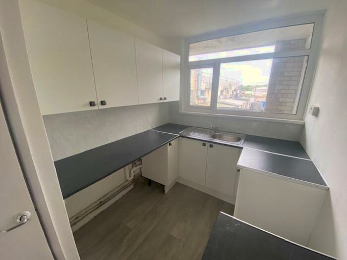 2 Bedroom Flat To Rent In Michaelston Court, Michaelston Road, Cardiff, CF5