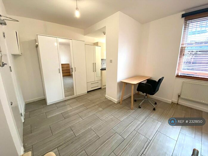 Studio To Rent In Royal College Street, London, NW1