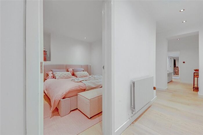 2 Bedroom Flat For Sale In Gloucester Place, Marylebone, London, NW1