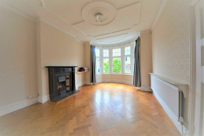 4 Bedroom House To Rent In Springcroft Avenue, East Finchley, N2