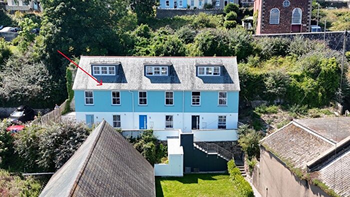 3 Bedroom End Of Terrace House To Rent In Church Street, Falmouth, TR11
