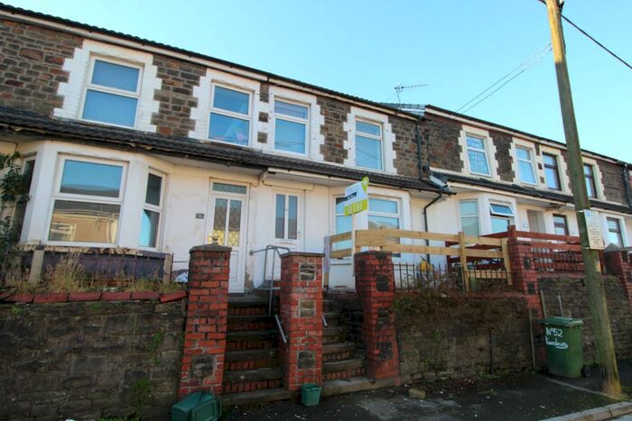 4 Bedroom House To Rent In Kingsland Terrace, Treforest, Pontypridd, CF37