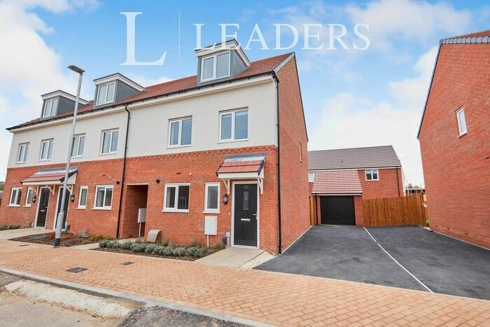 3 Bedroom End Of Terrace House To Rent In Horwood Drive, Gedling, Nottingham, NG4