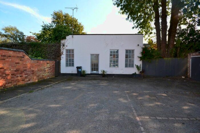 2 Bedroom Property To Rent In Clarendon Park Road, Leicester, LE2