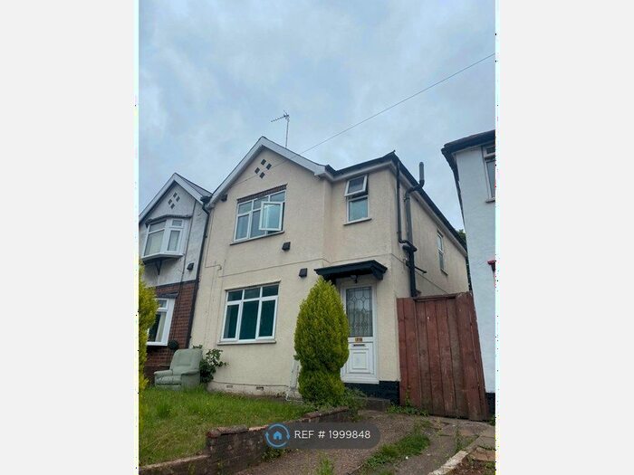 4 Bedroom Semi-Detached House To Rent In Slade Rd, Erdington, B23