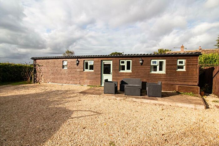 2 Bedroom Detached Bungalow To Rent In Rode Farm, BA11