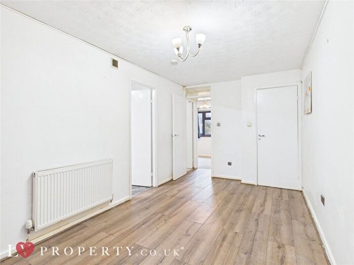 1 Bedroom Apartment To Rent In Osbourne Close, Birmingham, West Midlands, B6