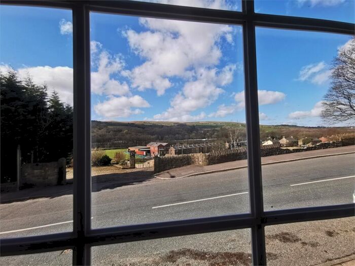 2 Bedroom Cottage To Rent In Bolton Road North, Ramsbottom, Bury, BL0