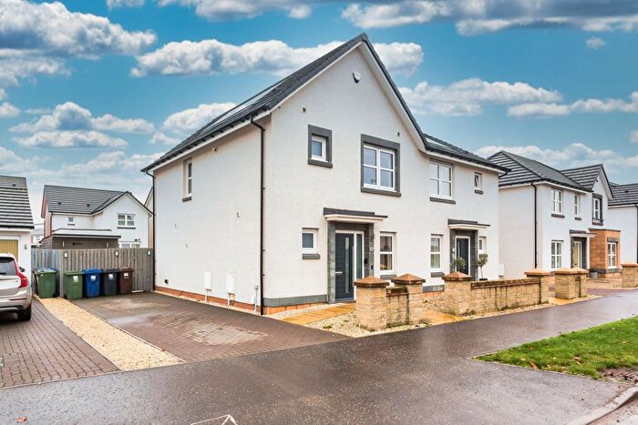 3 Bedroom Villa For Sale In Slateford Road, Bishopton, PA7