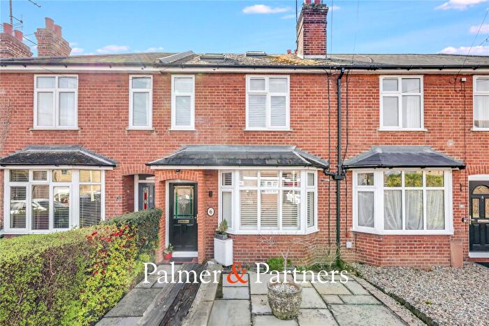 4 Bedroom Terraced House For Sale In Elgin Avenue, Chelmsford, Essex, CM1