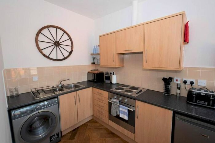 2 Bedroom Flat To Rent In London Road, Liverpool L3
