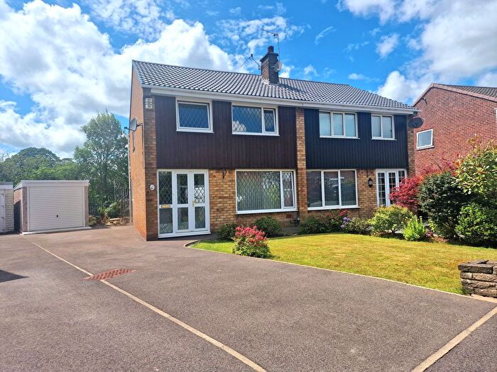 3 Bedroom Semi-Detached House To Rent In Stour Lodge, Fulwood, PR2